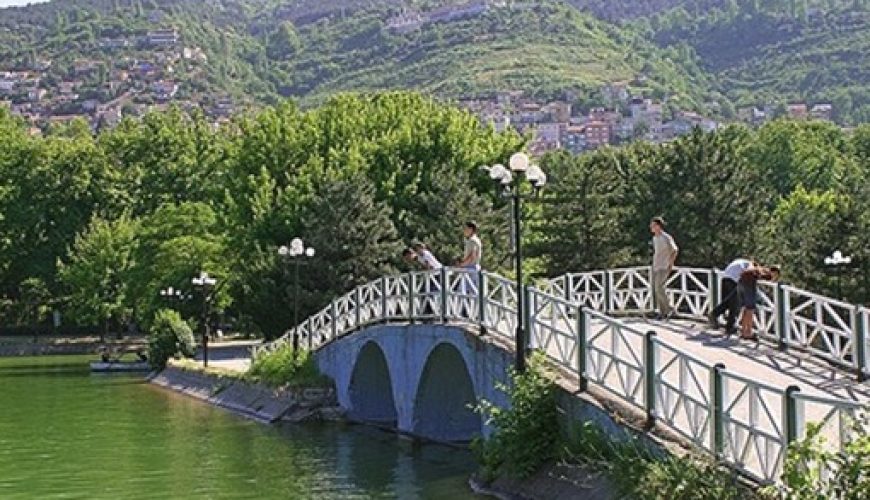 مع أسفارك لسفرياتك معنى