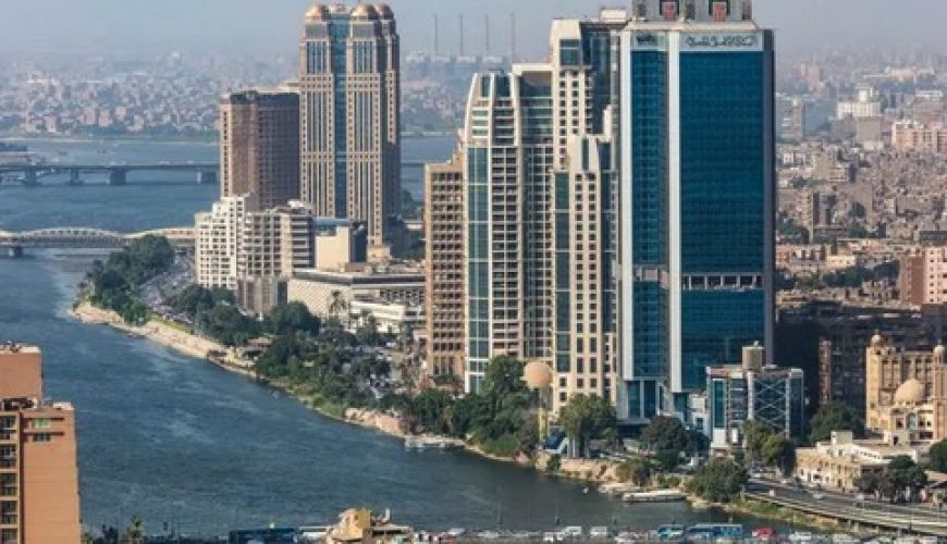 مع أسفارك لسفرياتك معنى