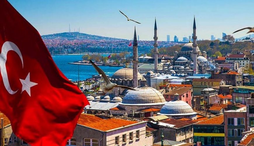 مع أسفارك لسفرياتك معنى